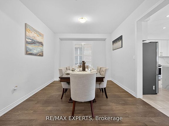 5th image of 66 Robb Thompson Rd