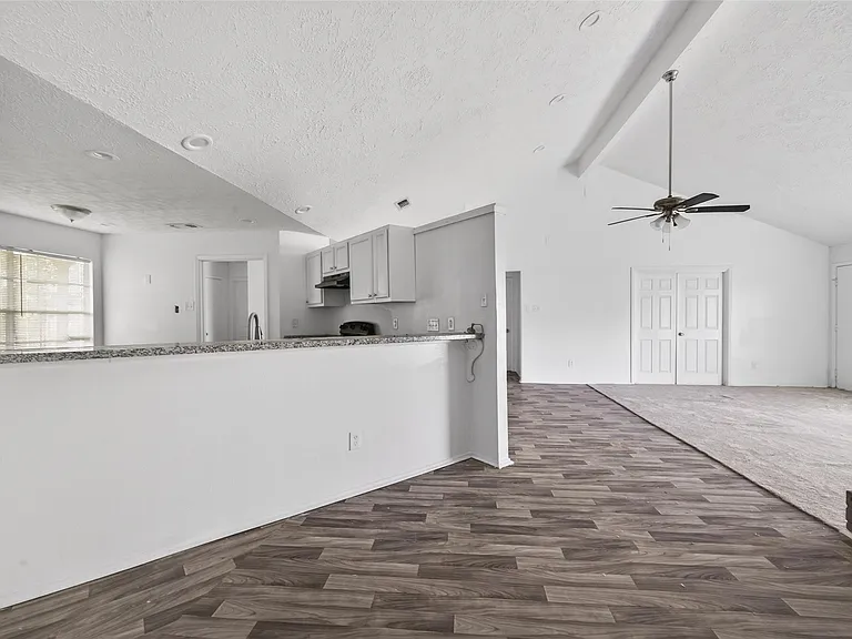 8203 Lone Quail Dr — Photo 11