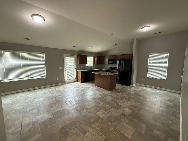 141 Butler Knoll Ct — Photo 20