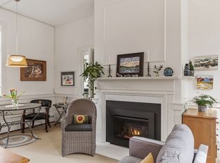 156 Chestnut St APT 3, North Andover, MA 01845