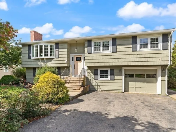 11 Redman Rd, Canton, MA 02021