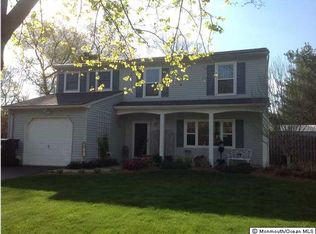 573 Leawood Ave, Toms River, NJ
