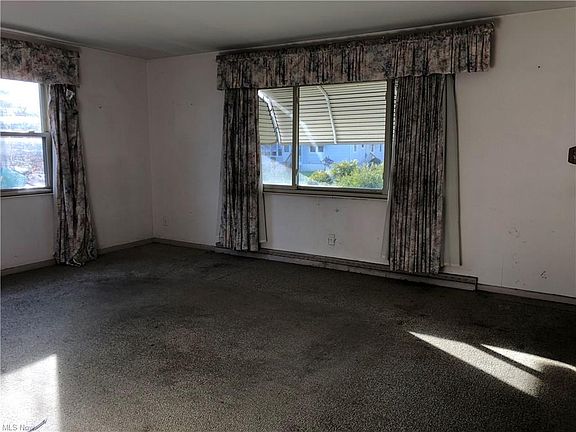 2nd image of 2741 Fairview Pl