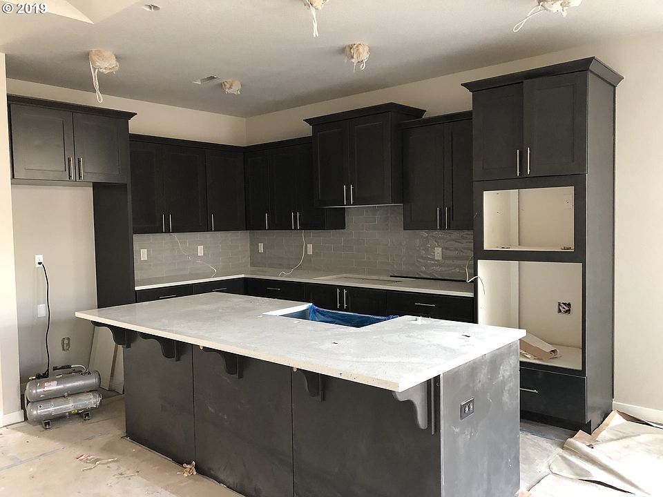 2nd image of 3415 NE 177th Ave #Lot15