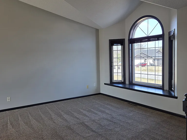 5726 Egret Ave — Photo 3