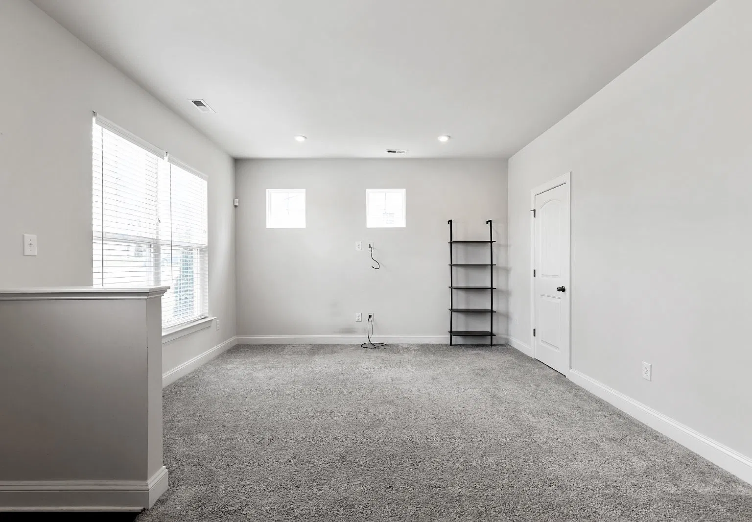 6448 Cassia Loop — Photo 4