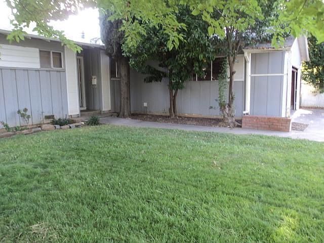1st image of 1114 E 19th St