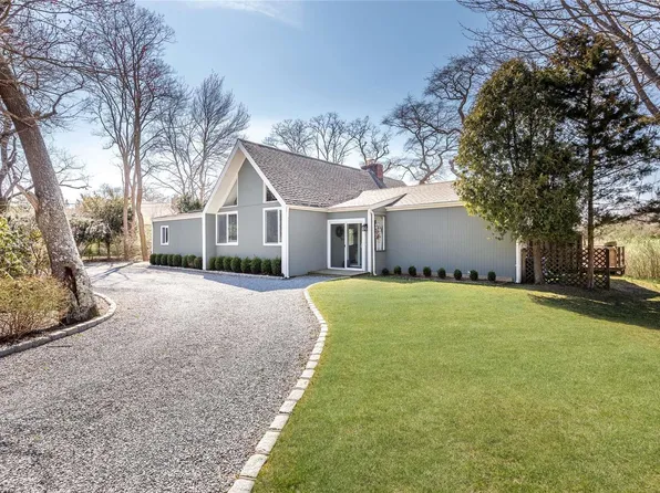 25 Raynor Drive, Westhampton, NY 11977