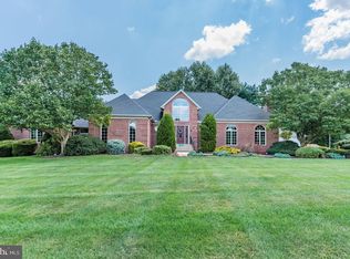 4 Northwatch Ln, Mechanicsburg, PA 17050