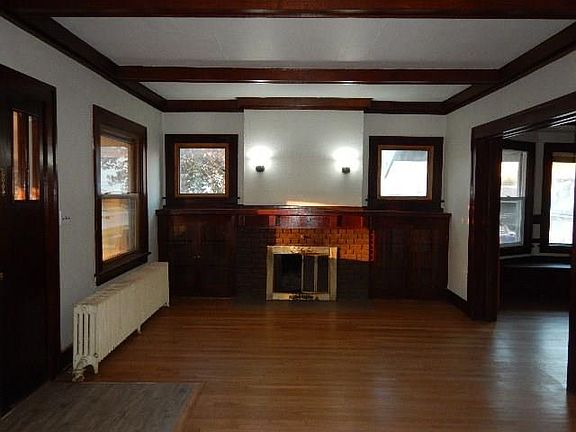 2nd image of 648 Court Ave