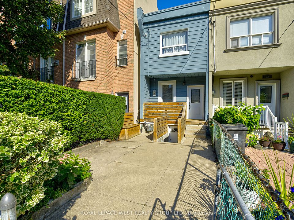 1st image of 44 Fisher St