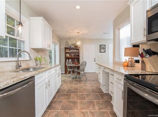 8822 Kirchenbaum Dr, Charlotte, NC 28210