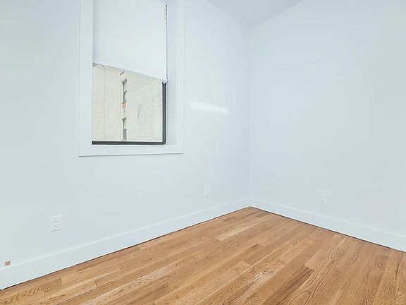 2nd image of 1338 Gates Ave #2C