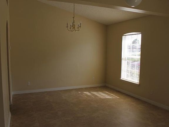 3rd image of 2420 SW Monterrey Ln