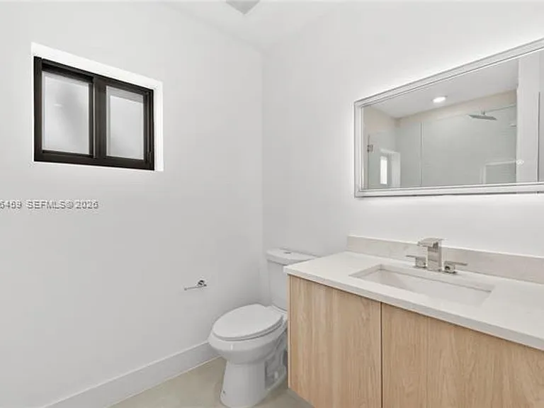 8246 NE 2nd Ct — Photo 26