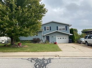 113 5th Ave, Ceresco, NE 68017