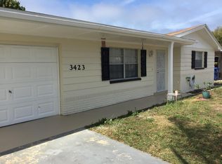 3423 Columbus Dr, Holiday, FL 34691