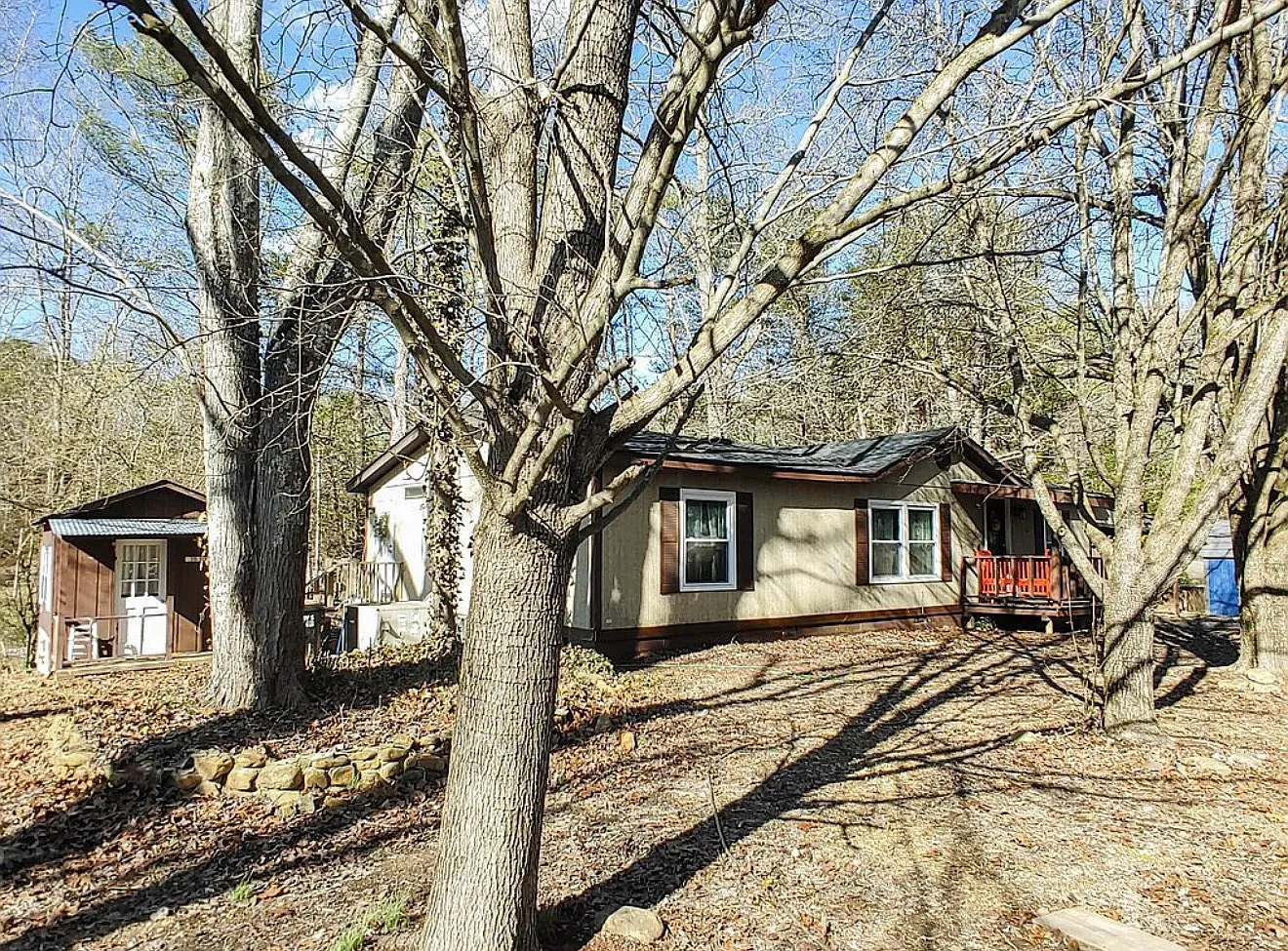 4 bed, 1700 sqft, $1,950 — Photo 1