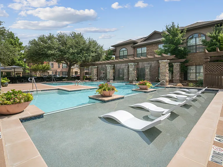 Greenhaven Apartments — Photo 30