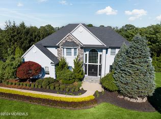 503 Apache Trl, Morganville, NJ 07751