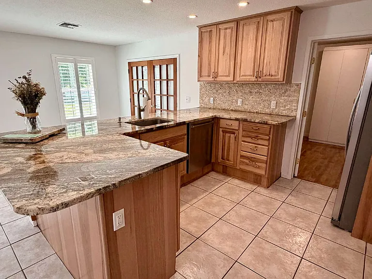 147 Sunflower Cir — Photo 8