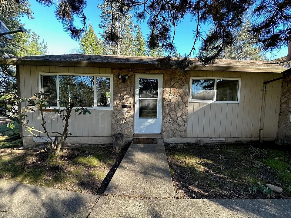 18770 NW Shadow Ln