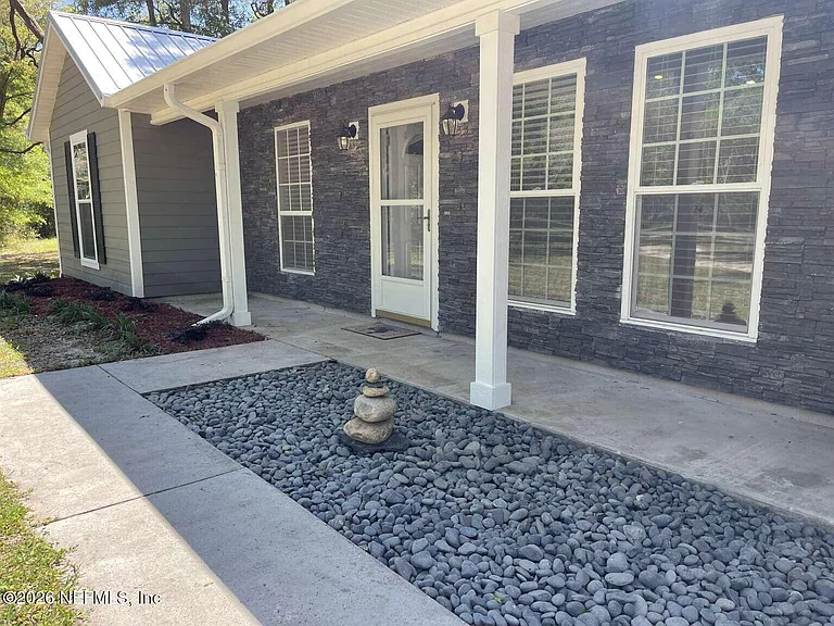 9050 NW 131st Pl — Photo 3