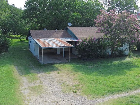 2nd image of 1806 Fort View Rd