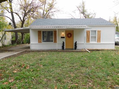1740 SW Hope St, Topeka, KS, 66604