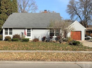 704 N Shore Dr, Clear Lake, IA 50428