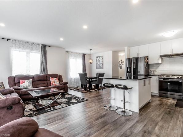 1 W Mill St #1, Ayr, ON N0B 1E0