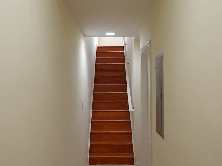 3204 Hamilton St #1 — Photo 8