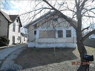 1st image of 1712 N Granville Ave