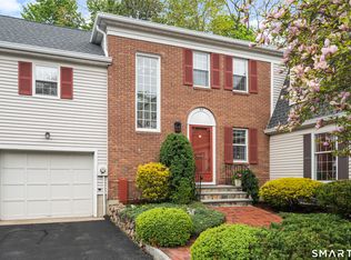 50 Heritage Hill Rd #50, New Canaan, CT 06840