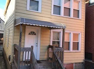 2850 S Keeley St, Chicago, IL 60608