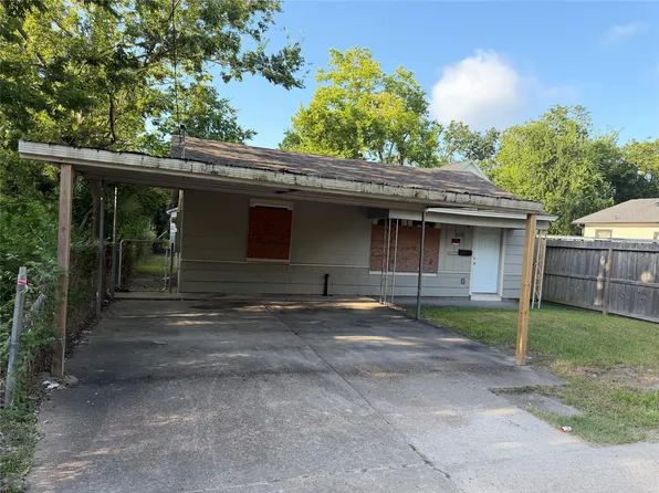 4218 Buck St, Houston, TX 77020