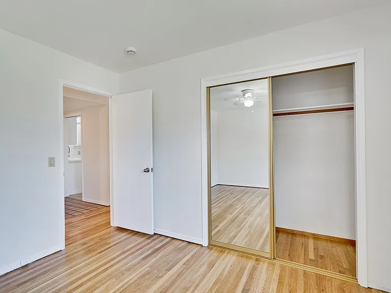 1572 Tobias Dr — Photo 21