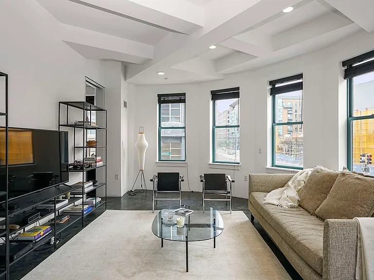 40 Fay St #A-206 — Photo 8
