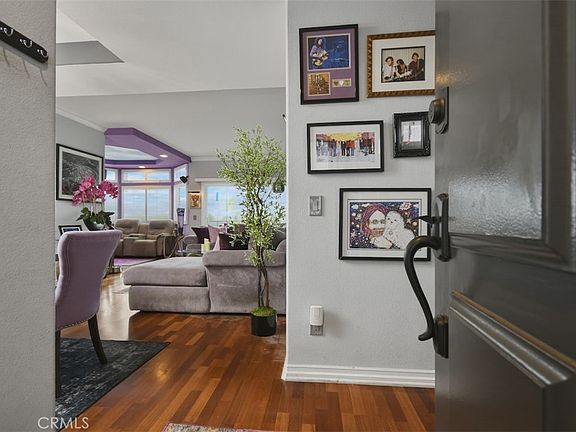 2nd image of 4455 Hazeltine Ave APT 208