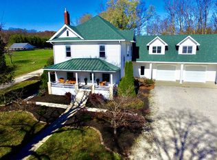 105 Mapleton Dr, Bedford, IN 47421