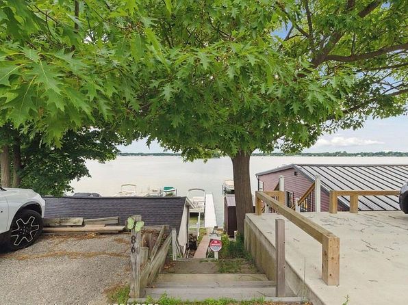 2619 Lansing St, Crystal, MI 48818