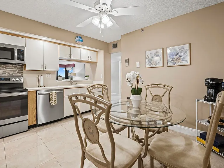 3420 S Ocean Blvd #8W — Photo 13