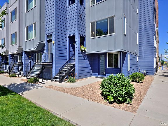 2nd image of 2267 Glenarm Pl