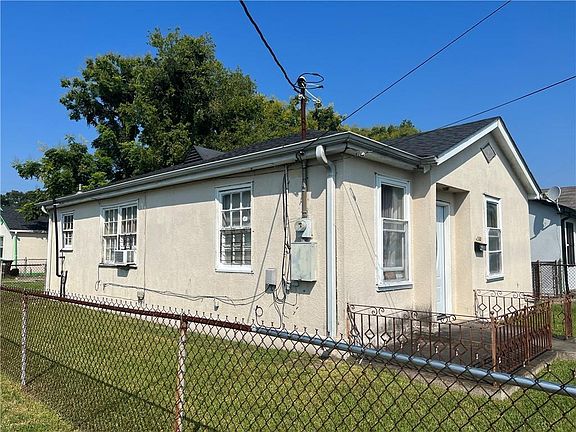 2nd image of 4300 Pauger St