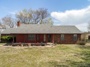 17915 N Javine Hill Rd, Skiatook, OK 74070