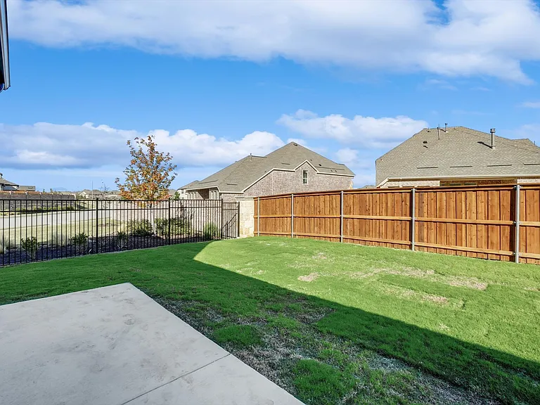 17136 Texas Pistache Dr — Photo 37
