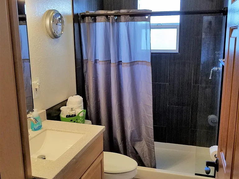 1078 Portola Ave — Photo 8