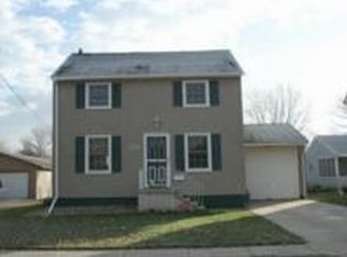 723 3rd St SW, Waseca, MN 56093