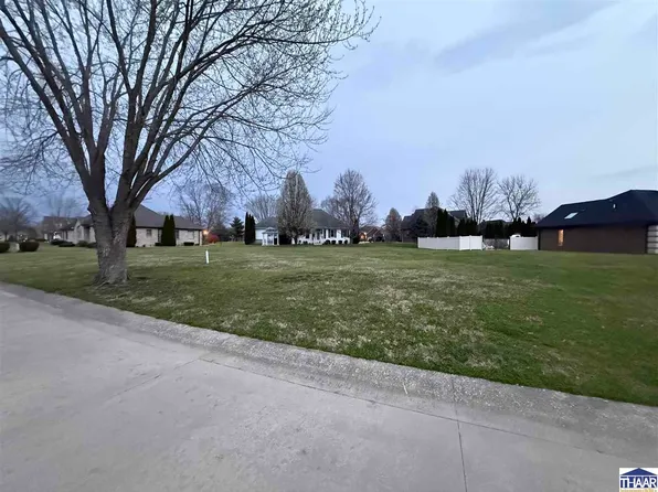 8290 N Saint Andrews Dr, Brazil, IN 47834