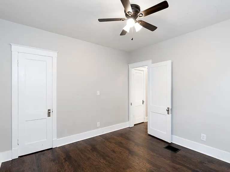 1309 Lydia St — Photo 23